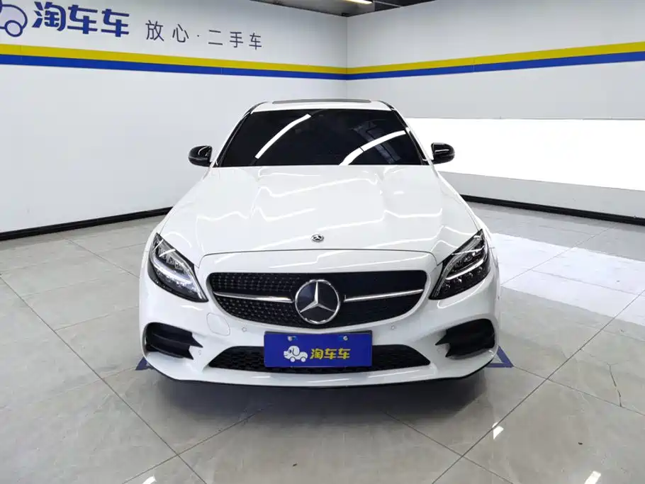 Mercedes-Benz C-Class 2021