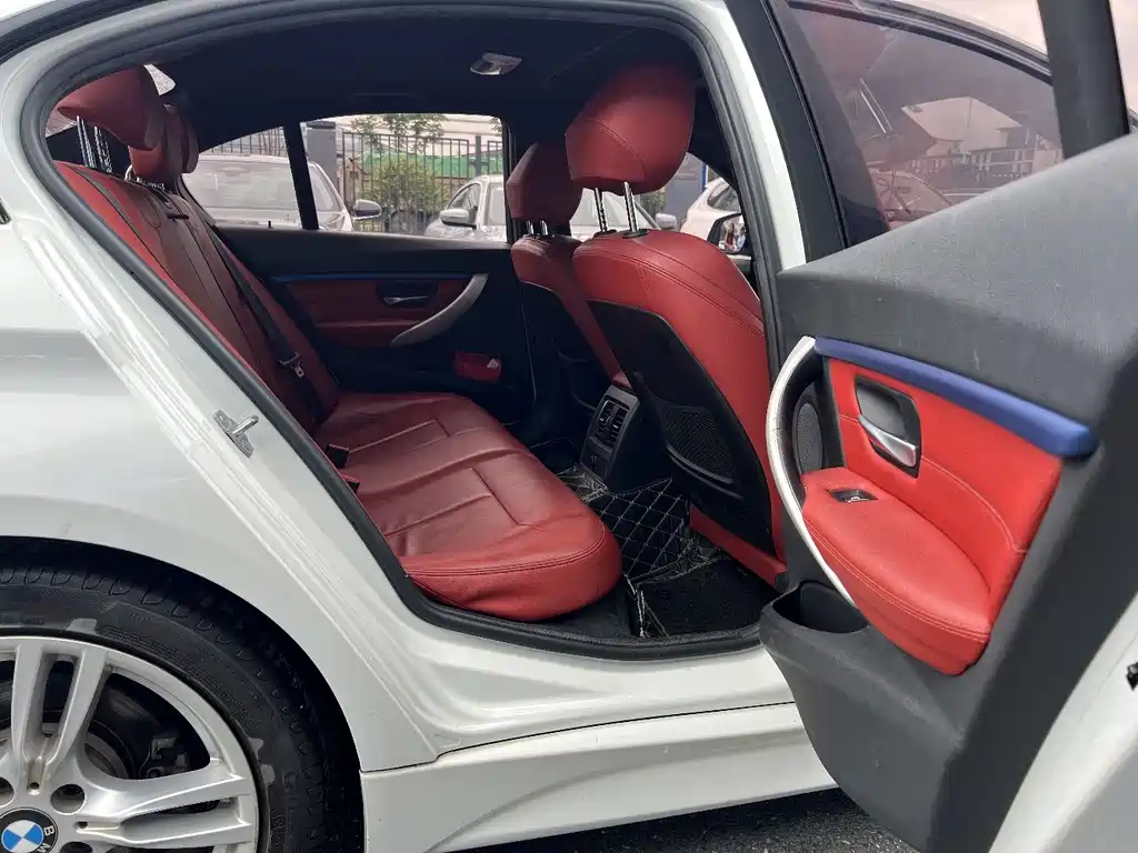 BMW 3 Series 2019