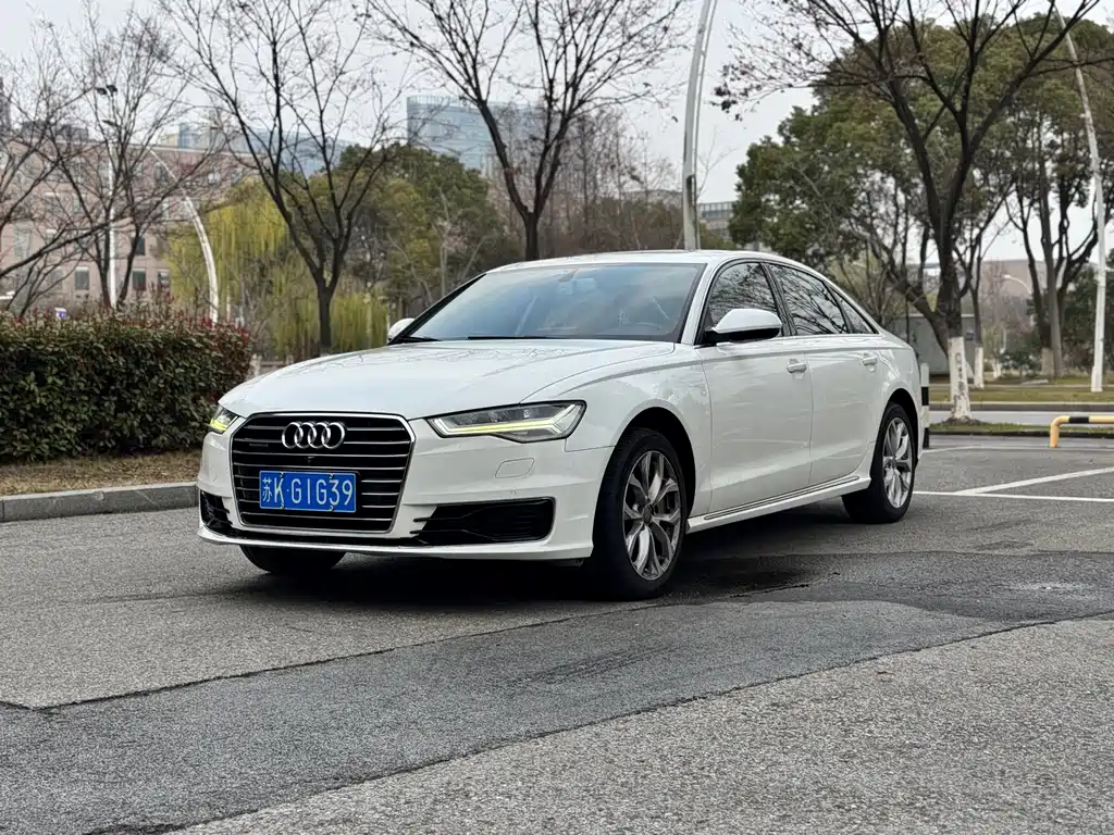Audi A6L 2016 — фото 1