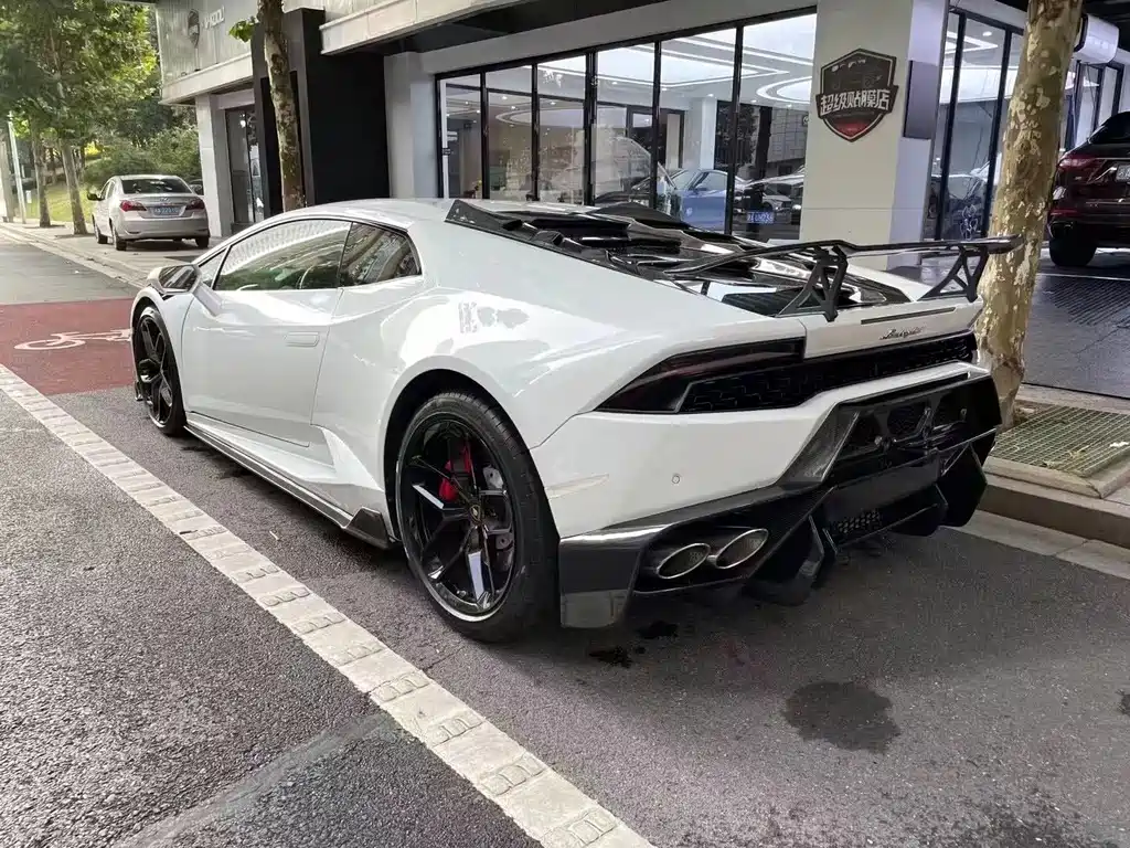 Lamborghini Huracán 2015 — фото 4