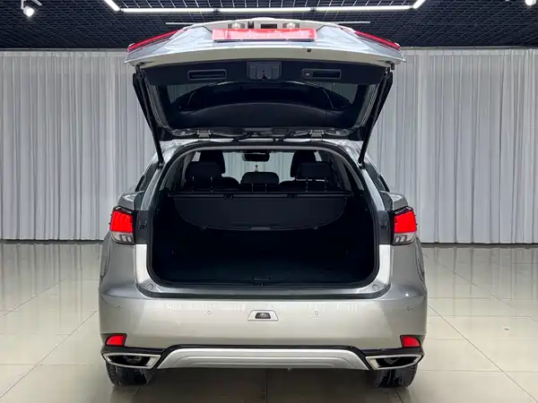 Lexus RX 2019