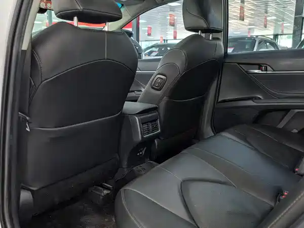 Toyota Camry 2022