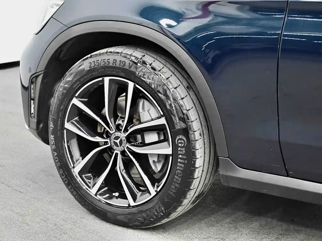 Mercedes-Benz GLC 2021 — фото 26