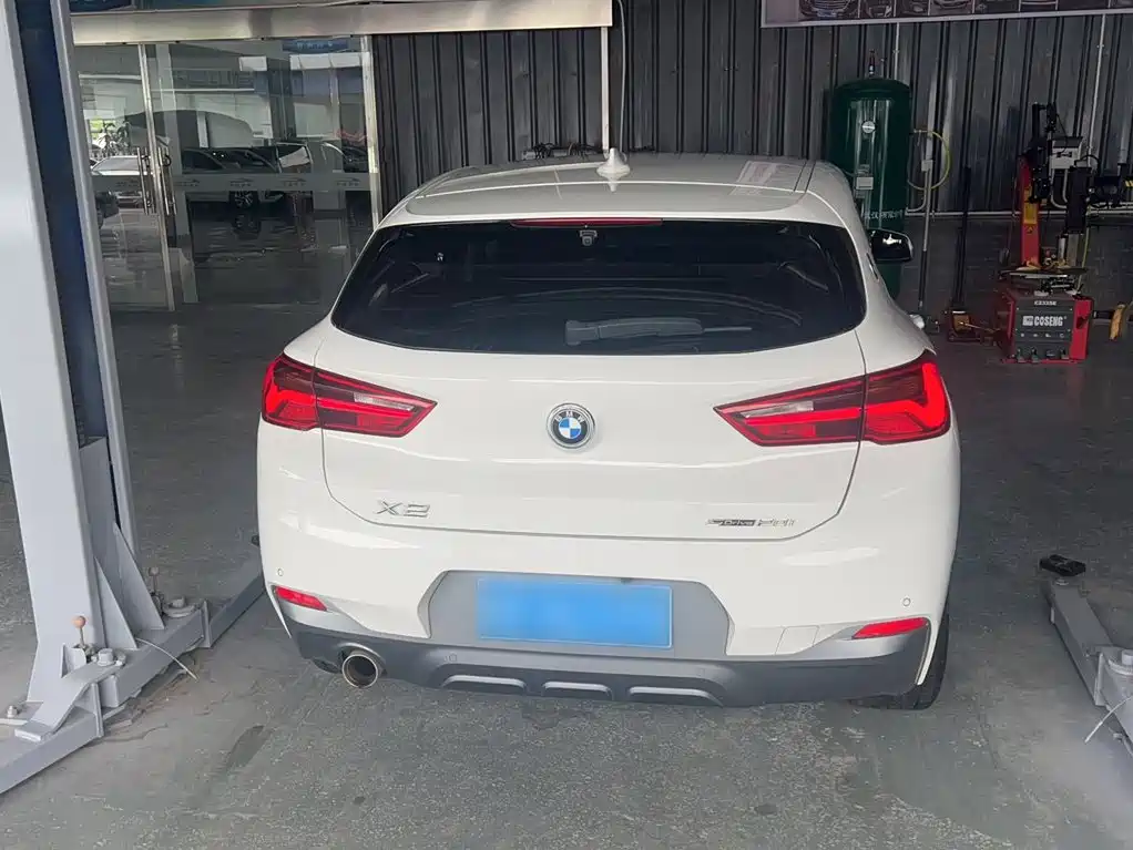 BMW X2 2019 — фото 9