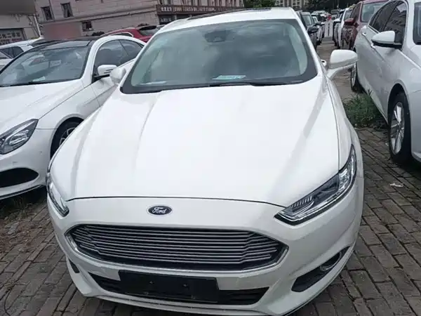 Ford Mondeo 2014