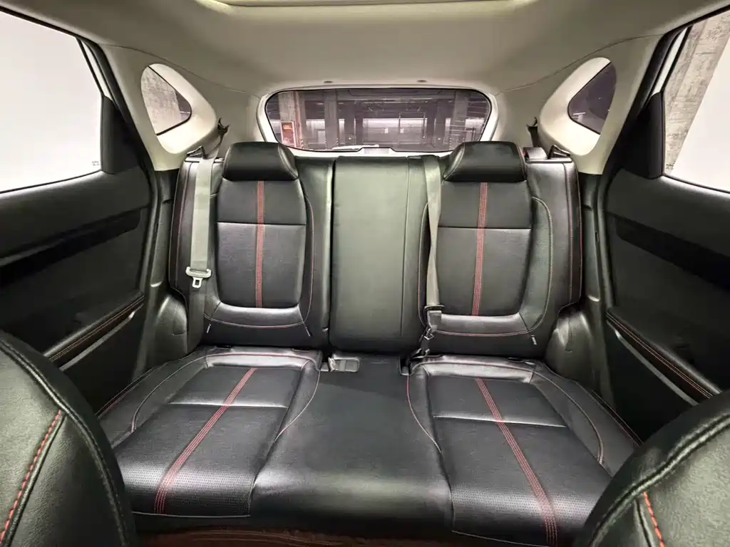 Kia KX3 2021 — фото 17