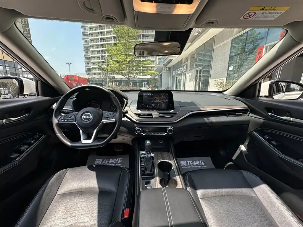 Nissan Teana 2022 — фото 15