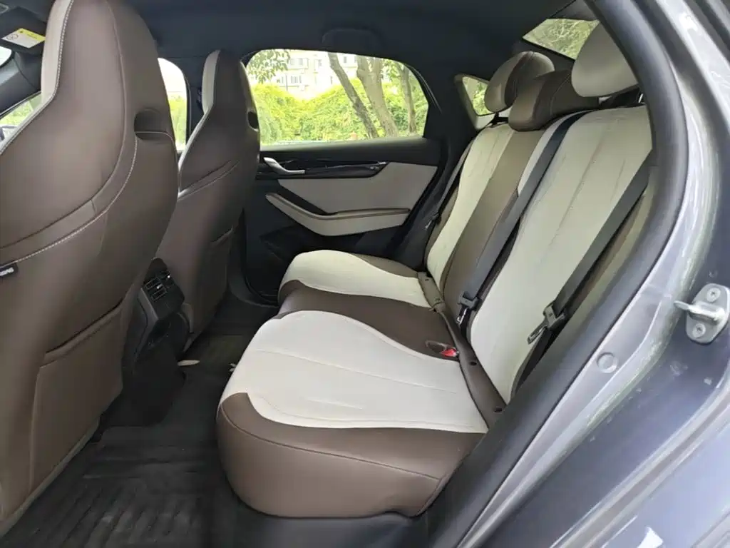 BYD Qin PLUS 2025 — фото 17