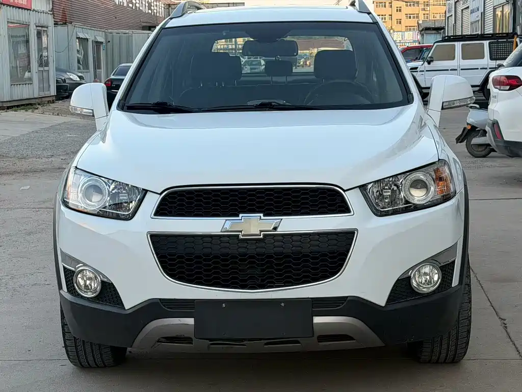 Chevrolet Captiva 2014 — фото 2