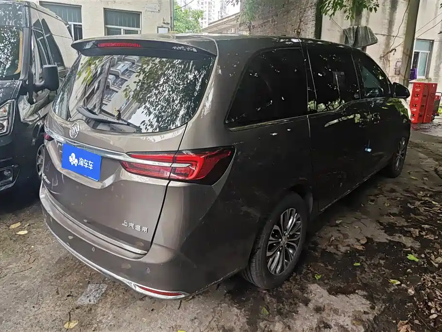 Buick GL8 2022