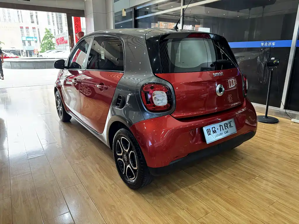 smart Forfour 2017 — фото 14