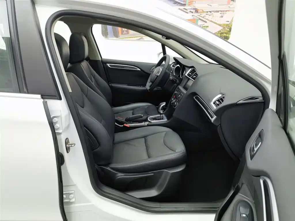 Citroen C4L 2015 — фото 23