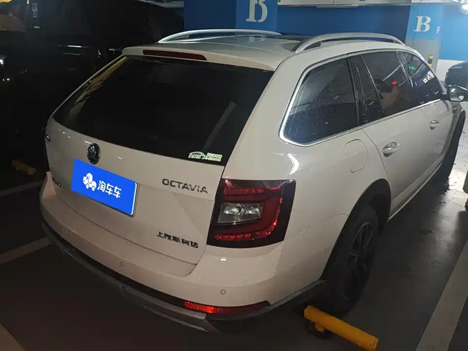 Skoda Octavia 2018 — фото 3