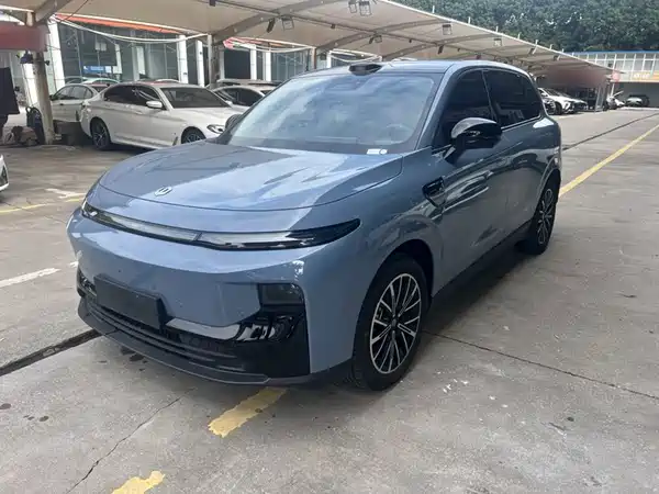 Leapmotor B10 2025