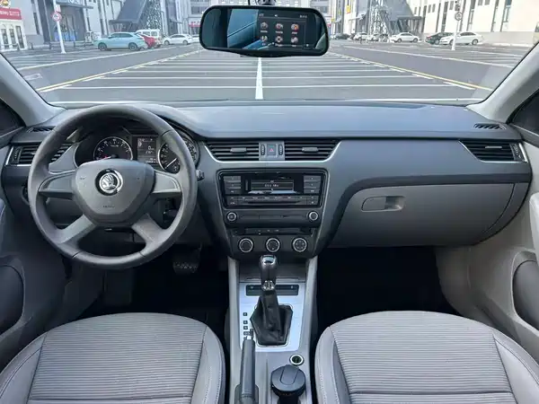 Skoda Octavia 2015