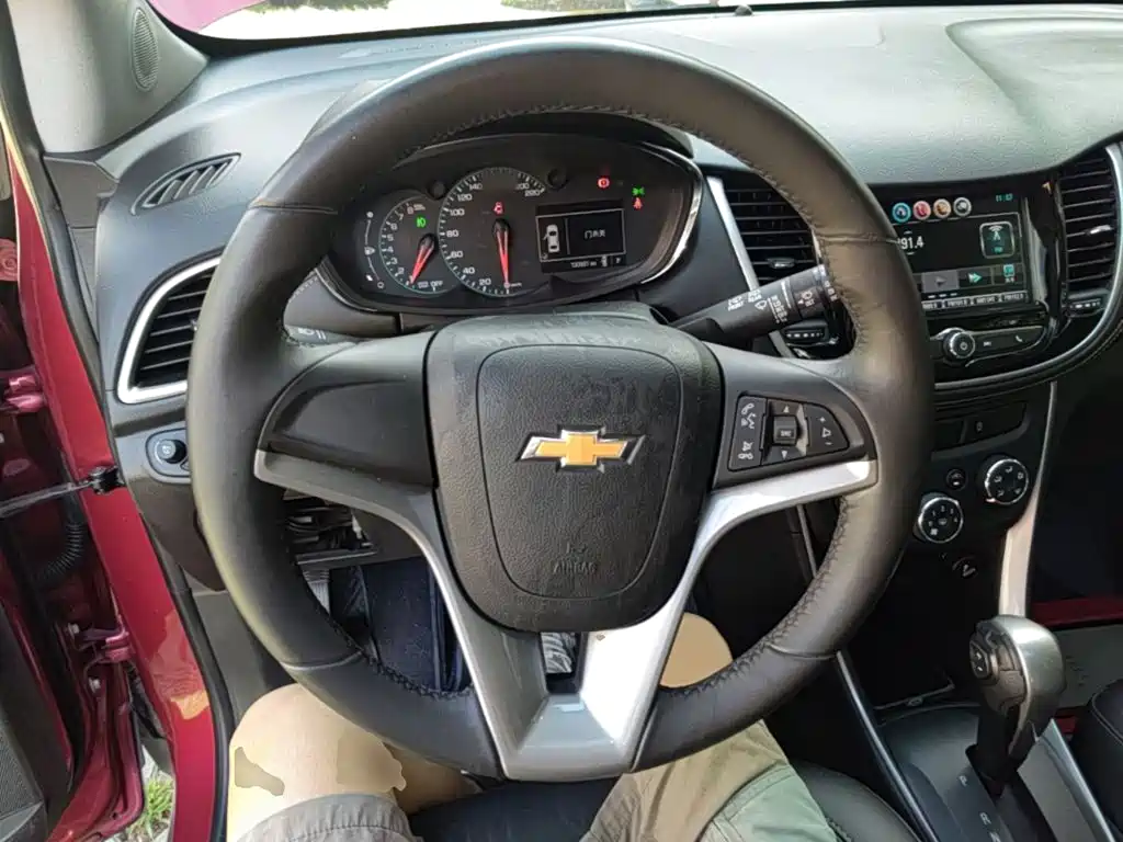 Chevrolet Trax 2017 — фото 11