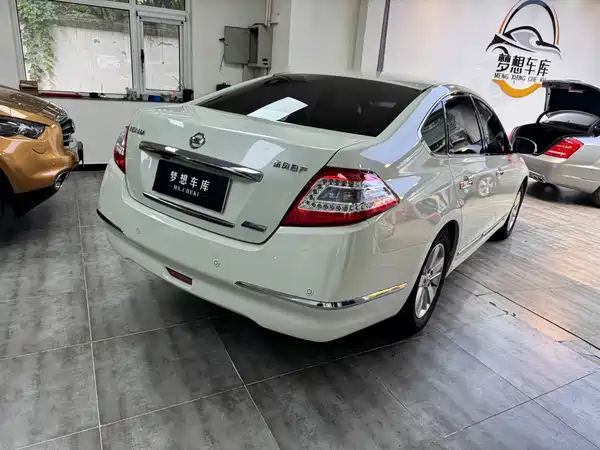 Nissan Teana 2012