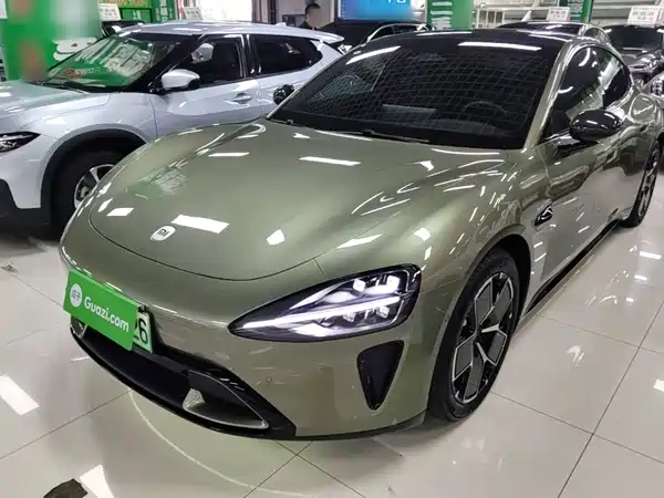 Xiaomi SU7 2024