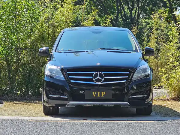Mercedes-Benz R-Class 2015