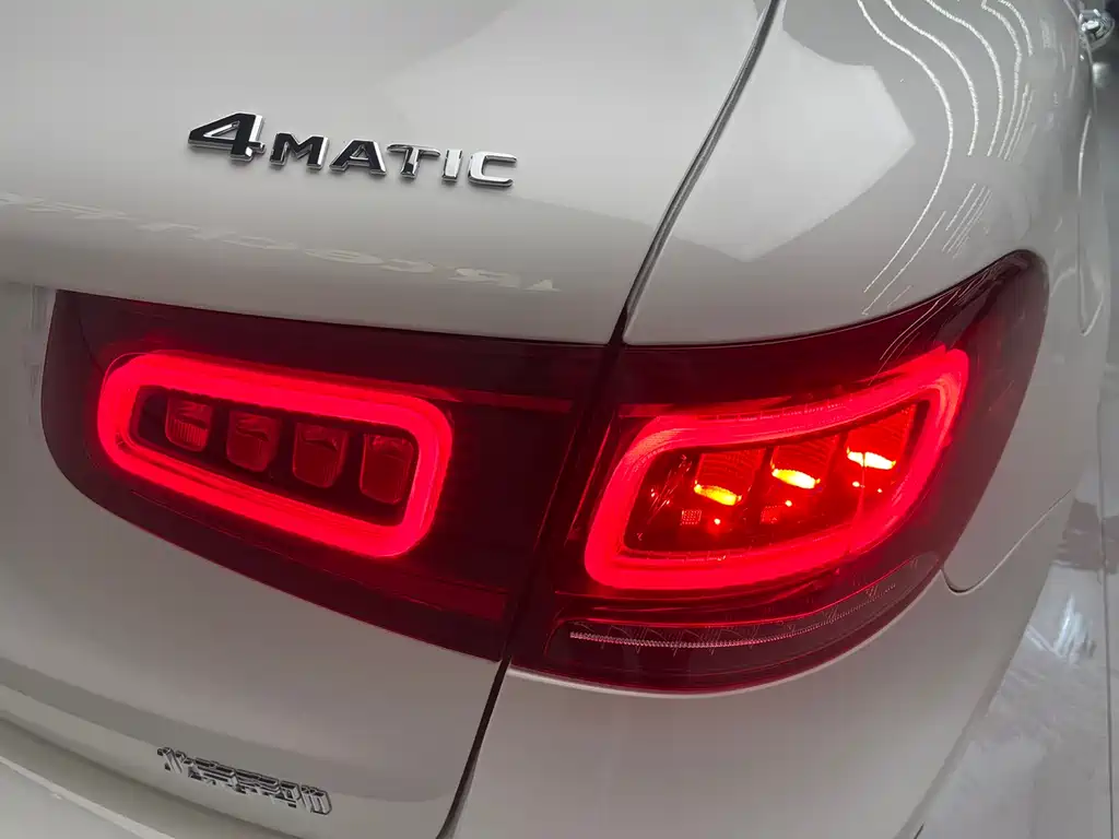 Mercedes-Benz GLC 2022 — фото 26