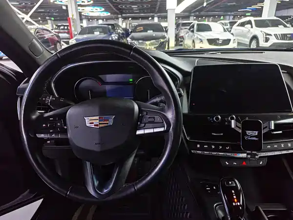 Cadillac CT5 2020
