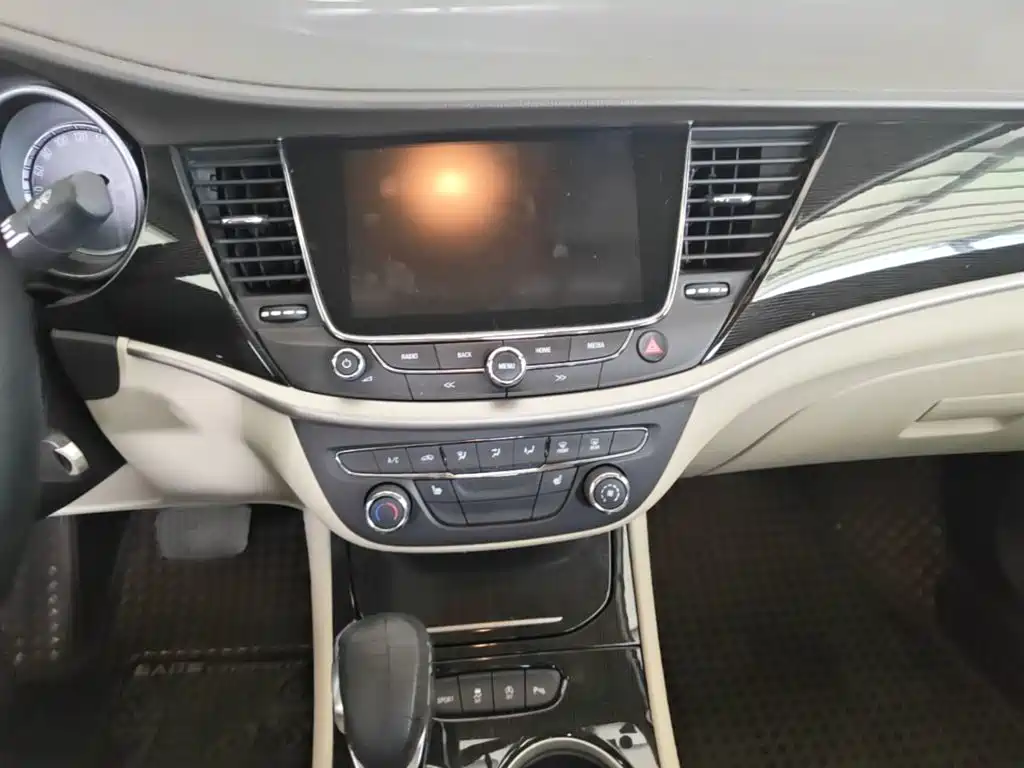 Buick Verano 2016 — фото 13