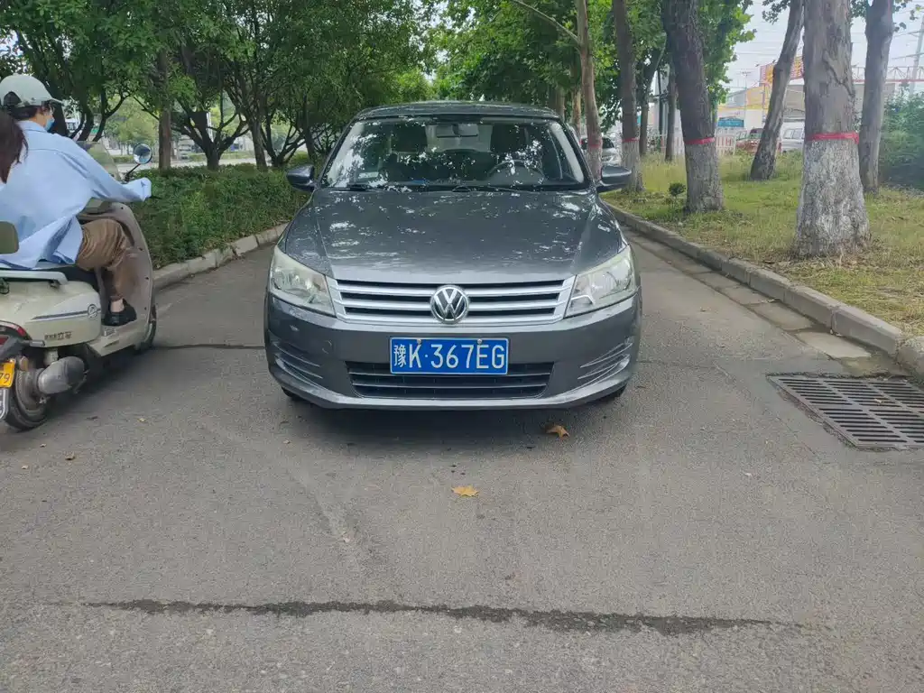 Volkswagen Santana 2014