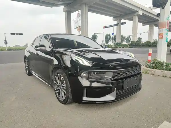 Lynk & Co 03 2019
