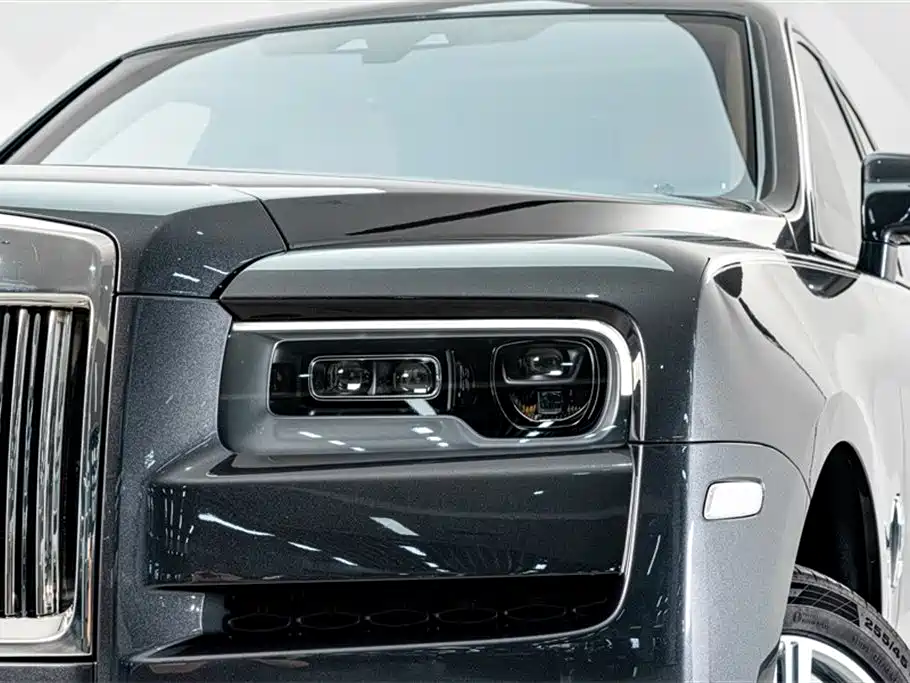 Rolls-Royce Cullinan 2019 — фото 4