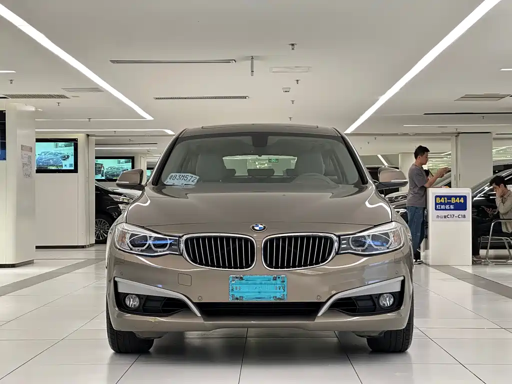 BMW 3 Series GT 2015 — фото 2
