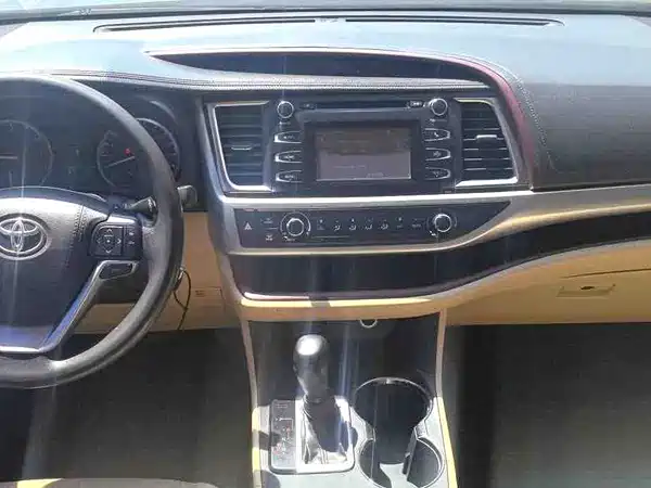 Toyota Highlander 2015