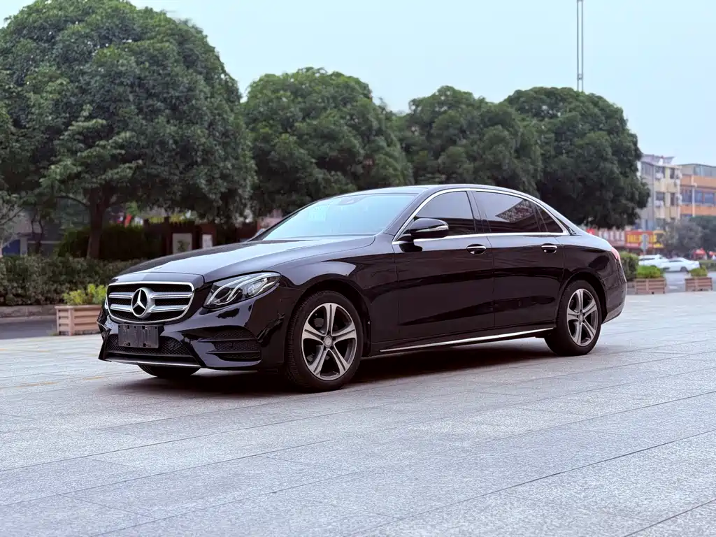 Mercedes-Benz E-Class 2016