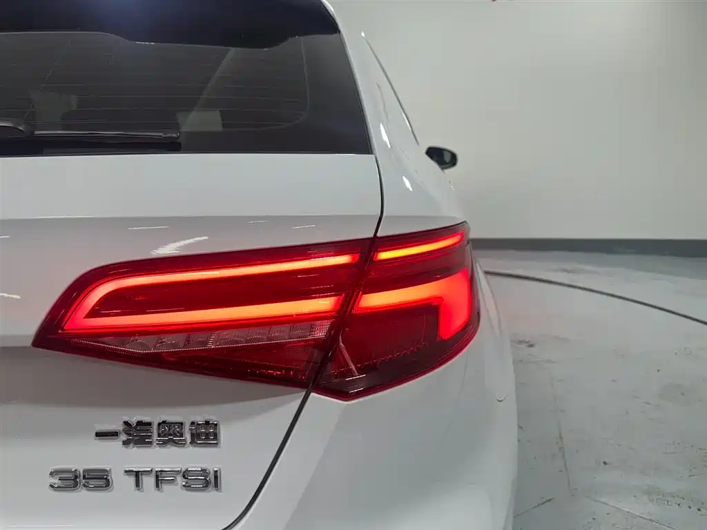 Audi A3 2020 — фото 16