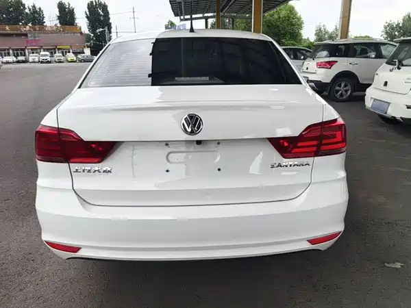 Volkswagen Santana 2021