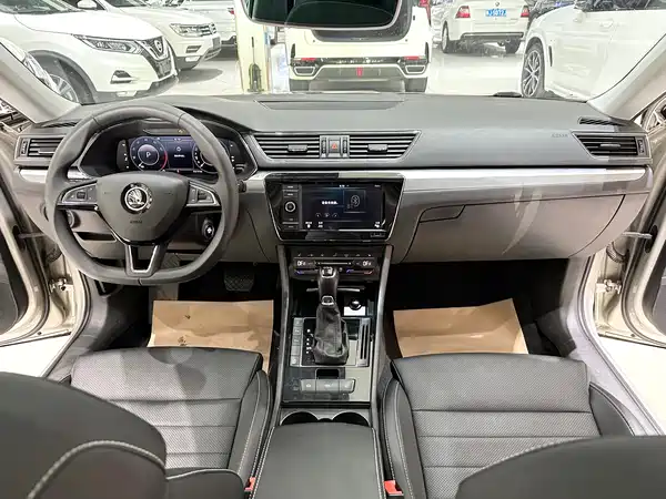 Skoda Superb 2019