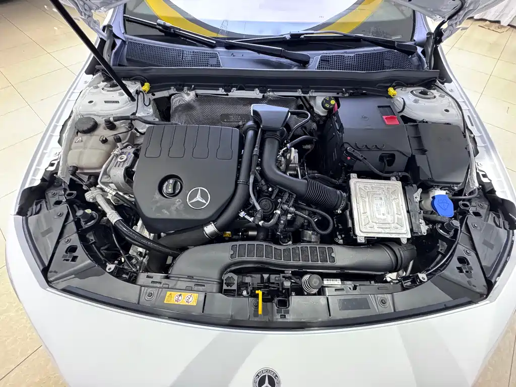 Mercedes-Benz A-Class 2022 — фото 24