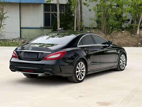 Mercedes-Benz CLS 2015