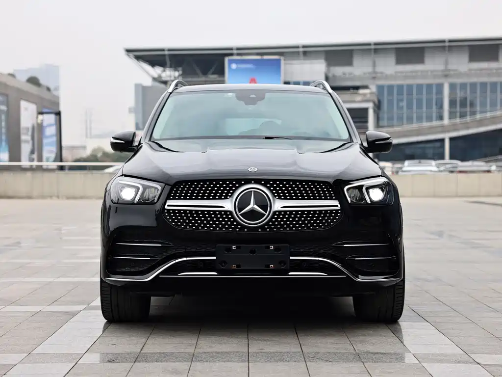 Mercedes-Benz GLE 2023 — фото 2
