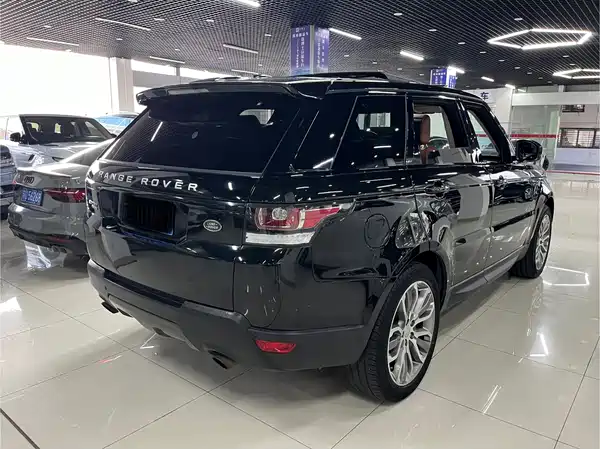 Land Rover Range Rover Sport 2015