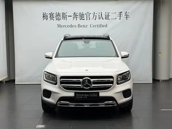 Mercedes-Benz GLB 2021