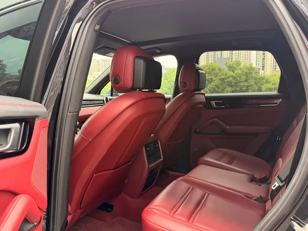 Porsche Cayenne 2018