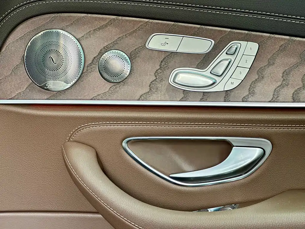 Mercedes-Benz E-Class 2021 — фото 10