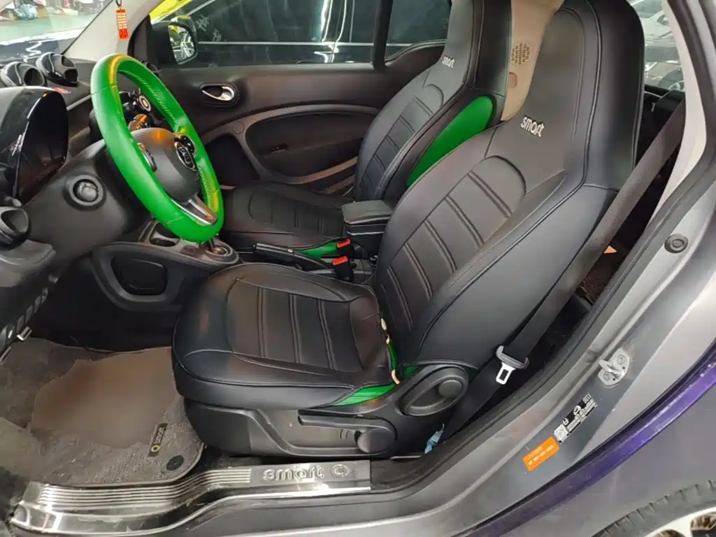 smart fortwo 2017 — фото 15