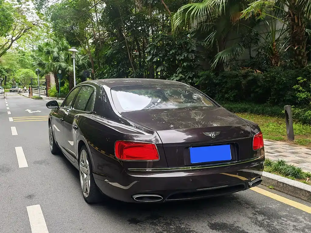 Bentley Flying Spur 2014