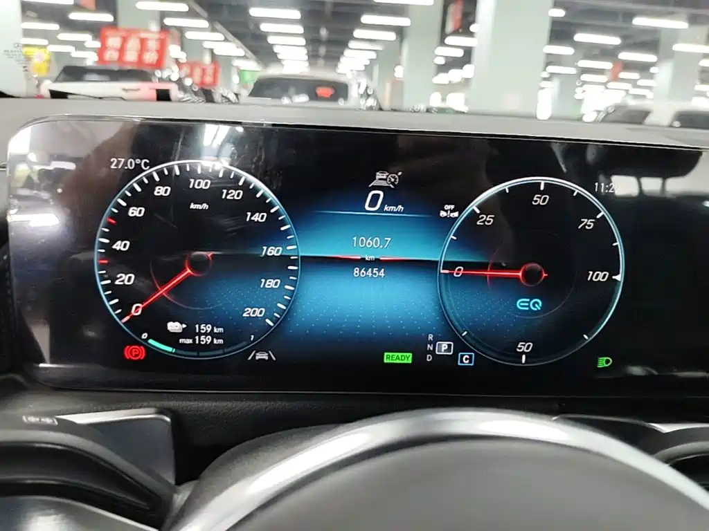 Mercedes-Benz EQB 2023 — фото 12
