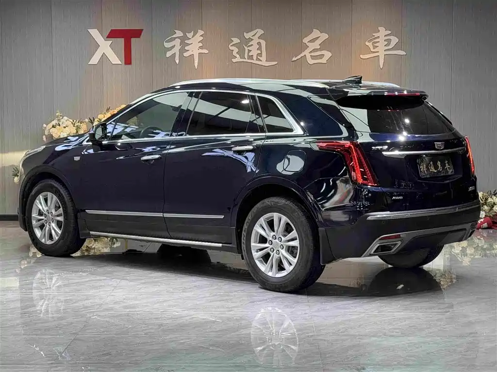 Cadillac XT5 2021 — фото 18