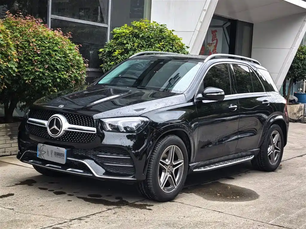 Mercedes-Benz GLE 2021 — фото 1