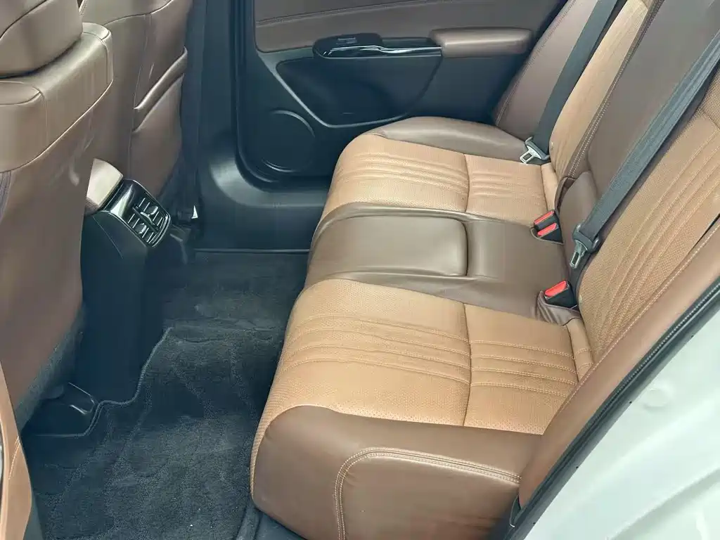 Honda Jade 2018 — фото 8