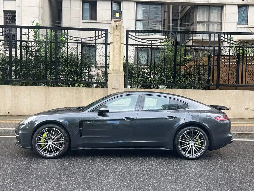 Porsche Panamera New Energy 2020 — фото 12