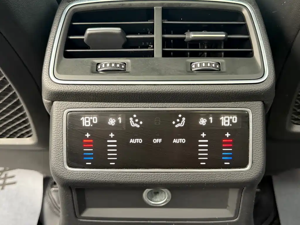 Audi A6L 2021 — фото 21